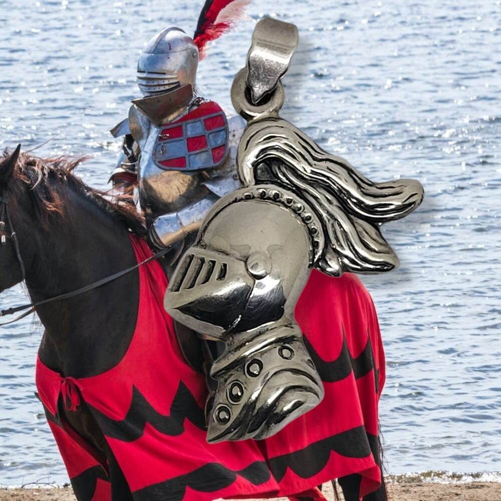 Unique High Polished 925 Precious Sterling Silver Knights Helmet Charm Pendant - Picture 7 of 7